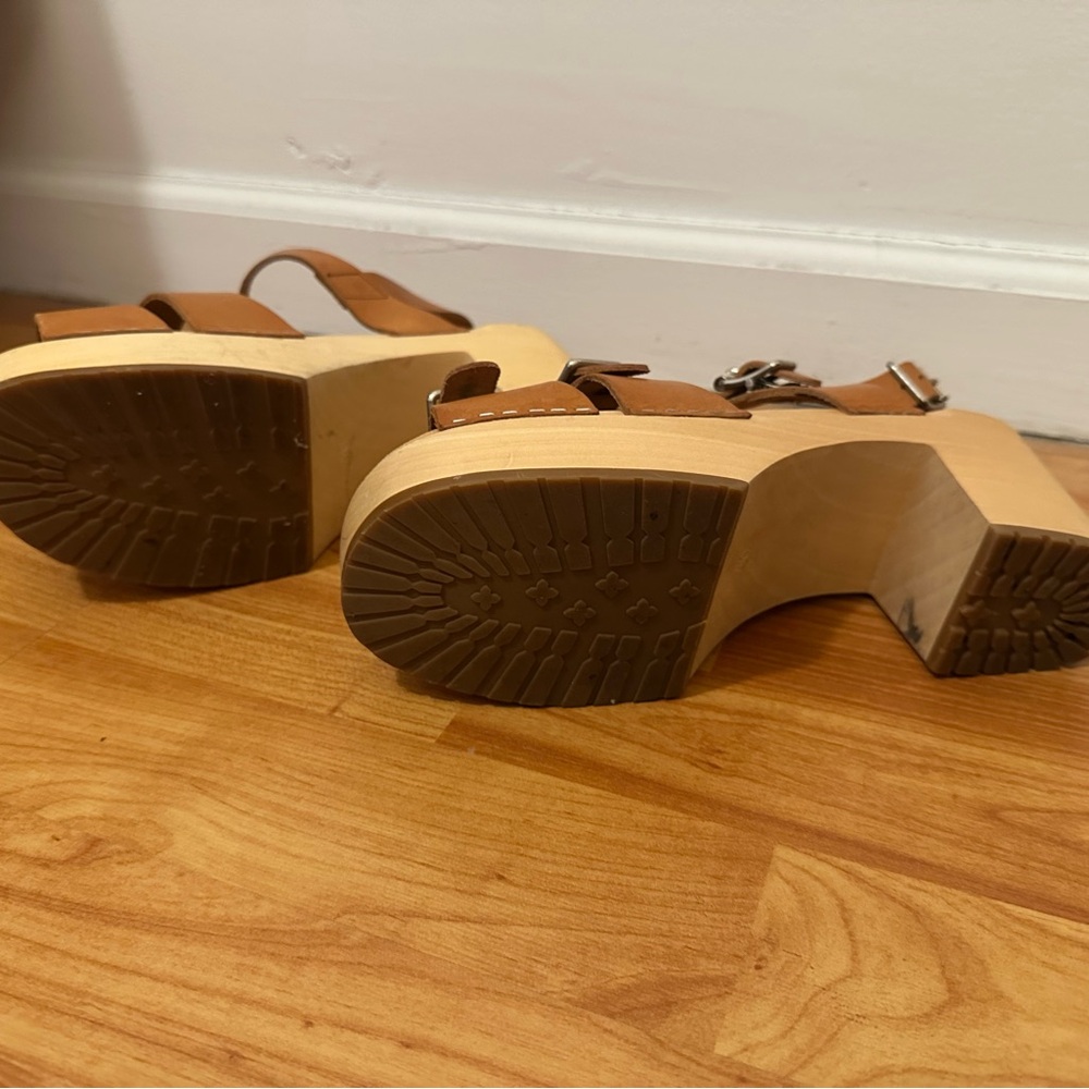 Swedish Hasbeens Brown Platform Sandals - Picture 2 of 2